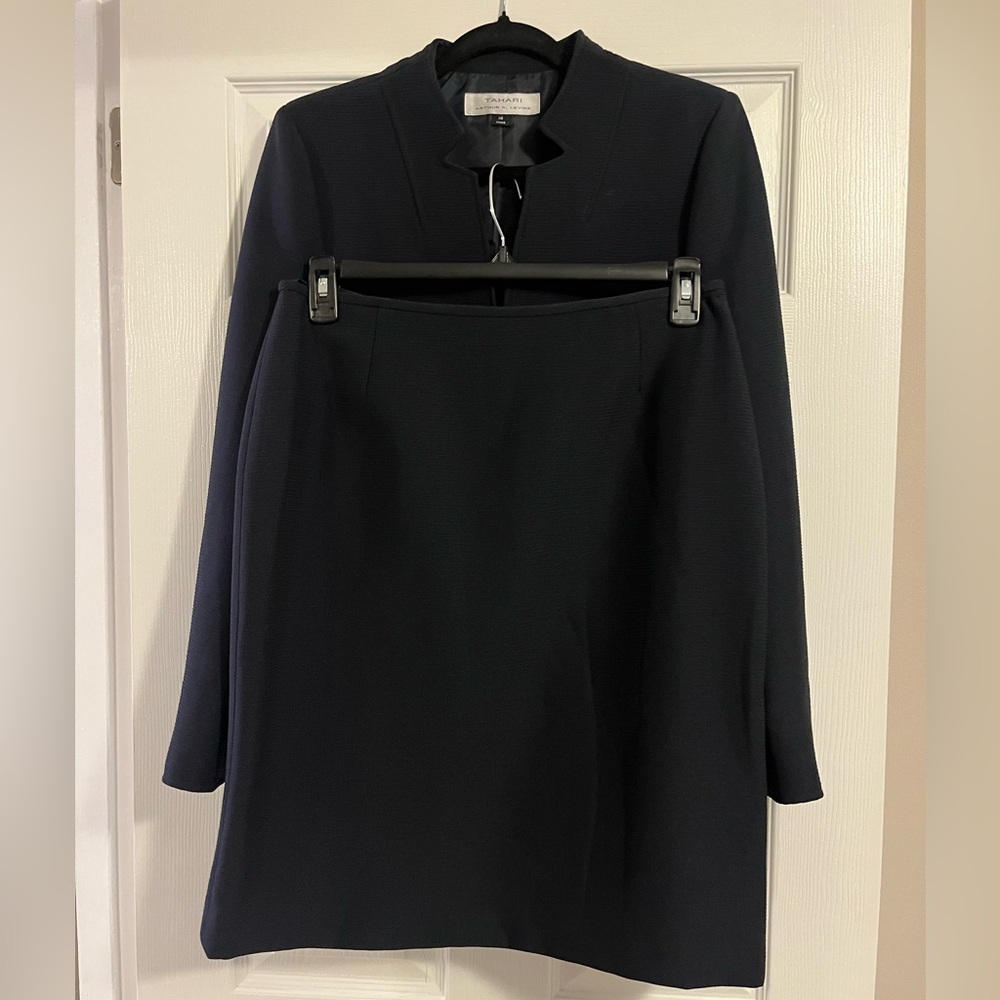 Tahari (Arthur S. Levine) Black and Gold Skirt Suit